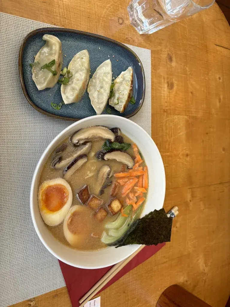 Menu_Lecker Asia_Wengen BE_image_8