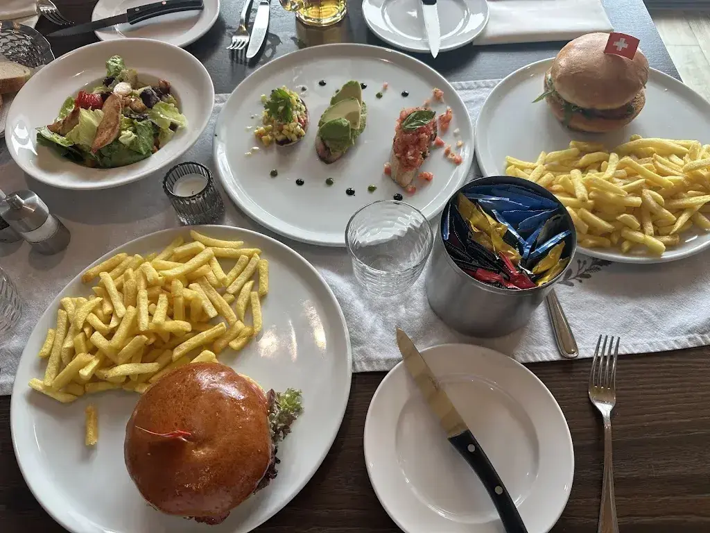 ayoung park_La Fondue_Wengen BE_review