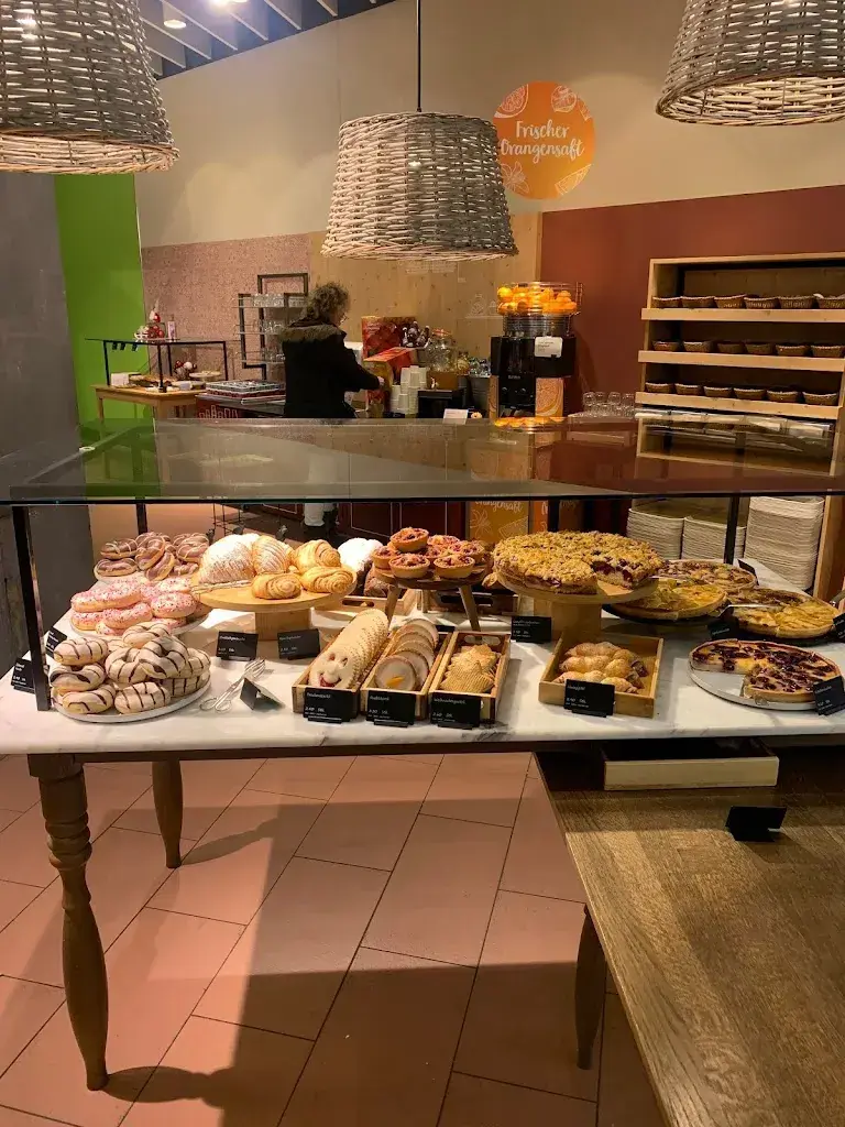 Menu_Restaurant Ahoi - Oberland Shopping_Wilderswil_image_3