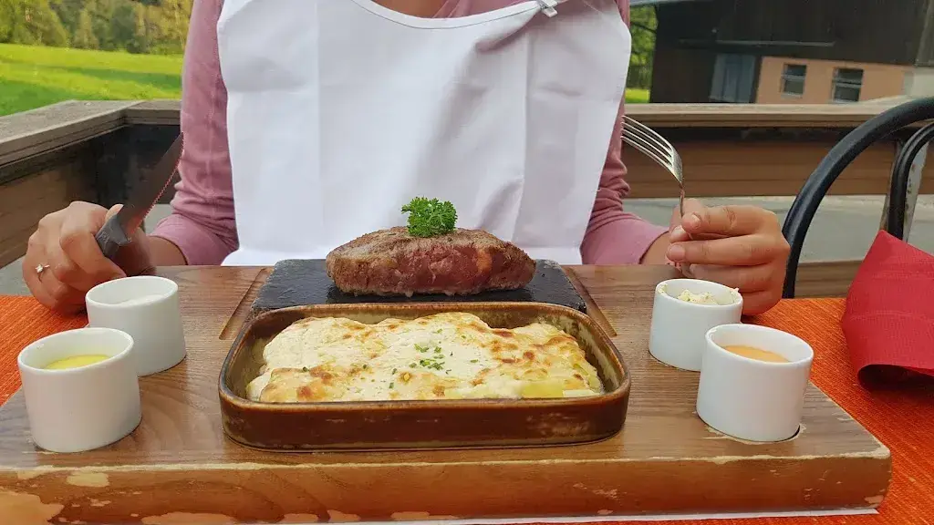 Agnieszka Paszkowska_Restaurant Alpenrose_Schangnau_avis