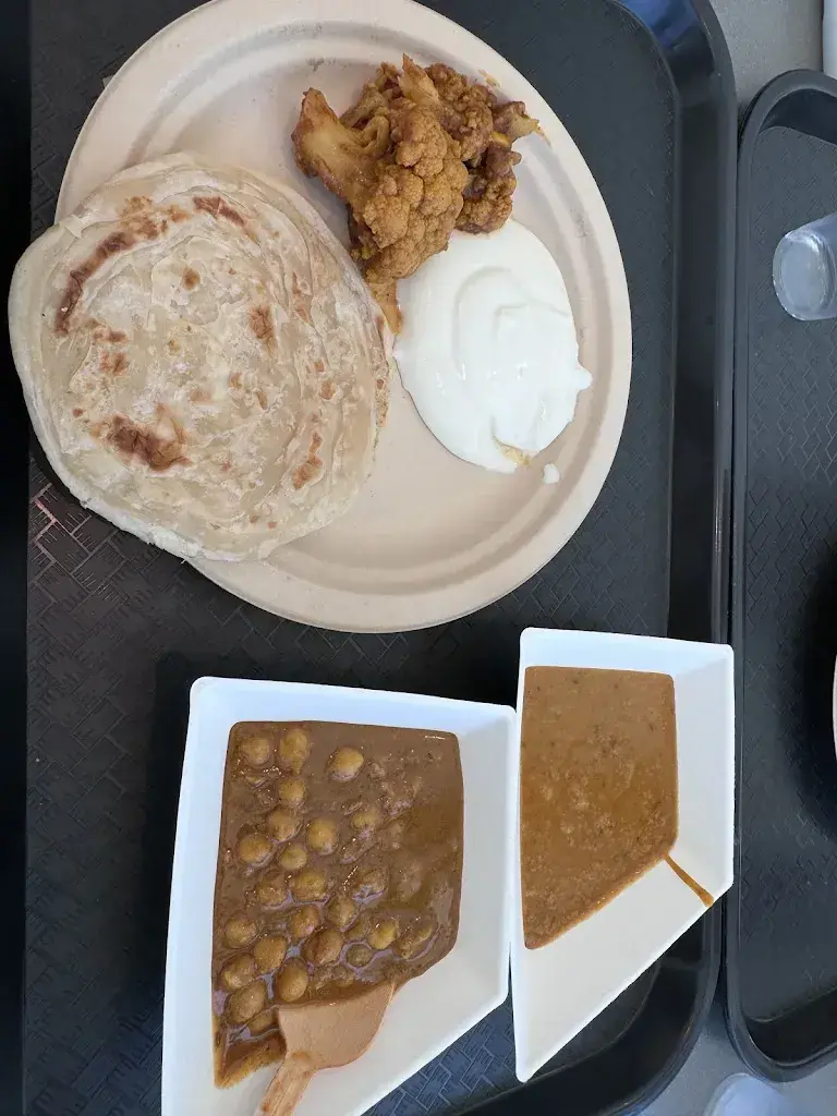 Priyanka A P_Restaurant Bollywood_Jungfraujoch_review