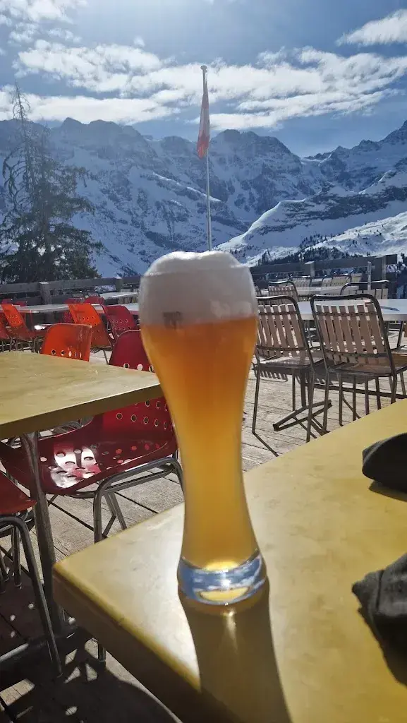 Joshua Tschan_Bergrestaurant Gimmelen_Mürren_reseña