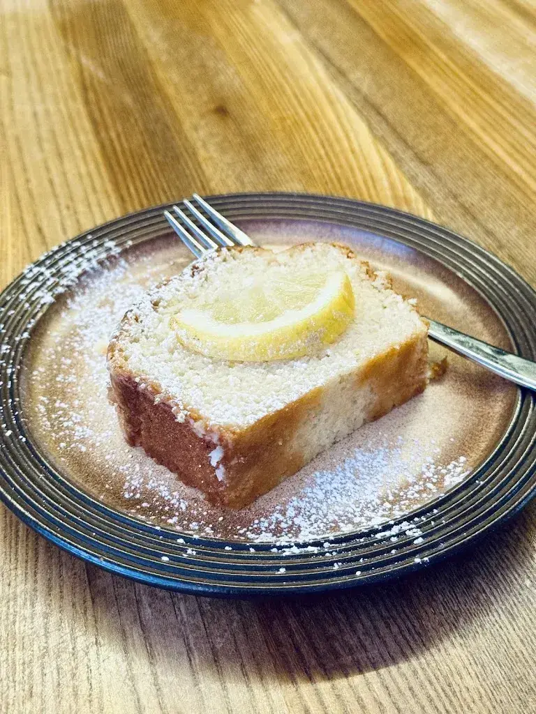 Albert Wang_Flavours Cafe_Lauterbrunnen_avis