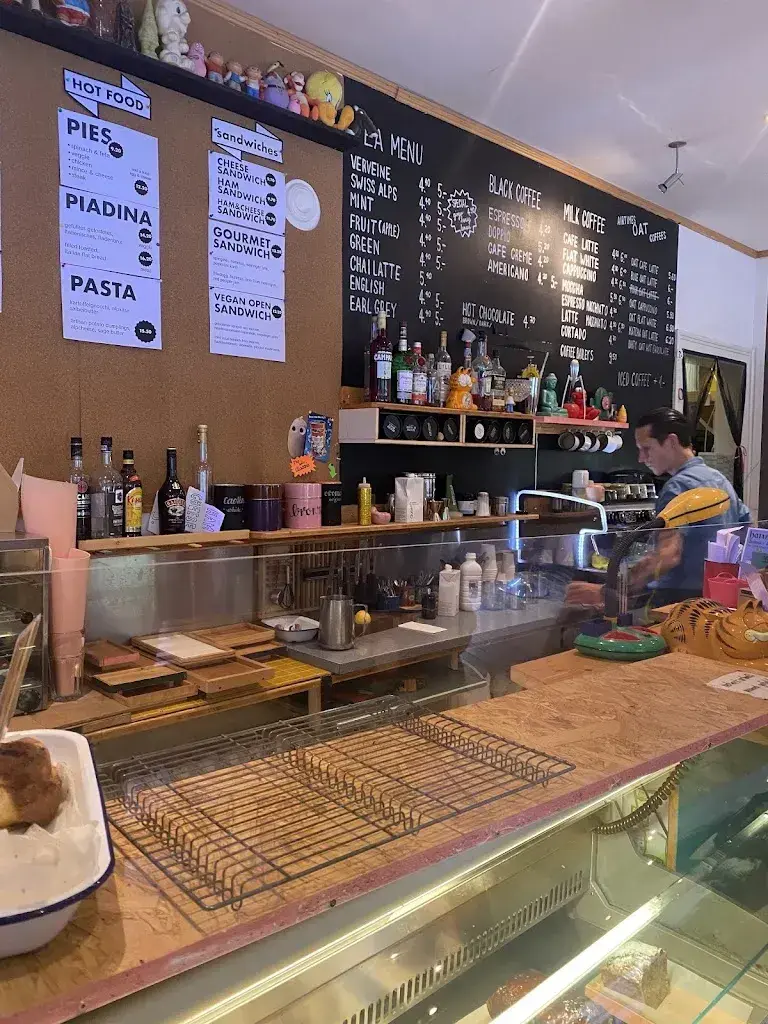 Airtime Cafe Bakery_Lauterbrunnen_menu_image_1