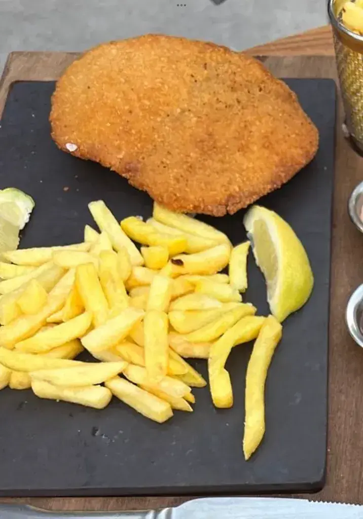 Wolf_Hotel Restaurant Schützen_Lauterbrunnen_review