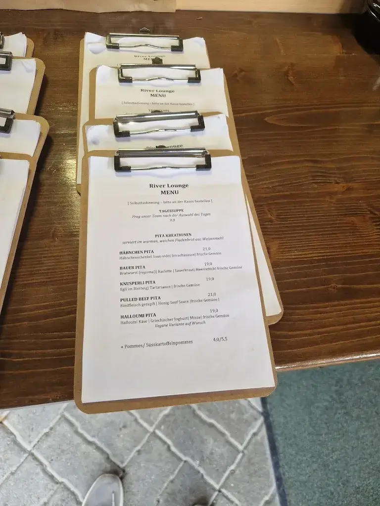 Menu_River Lounge_Lauterbrunnen_image_3