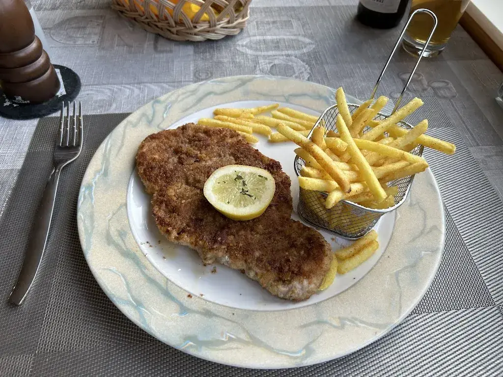 A P_Rossli Bar & Restaurant_Oberried am Brienzersee_avis