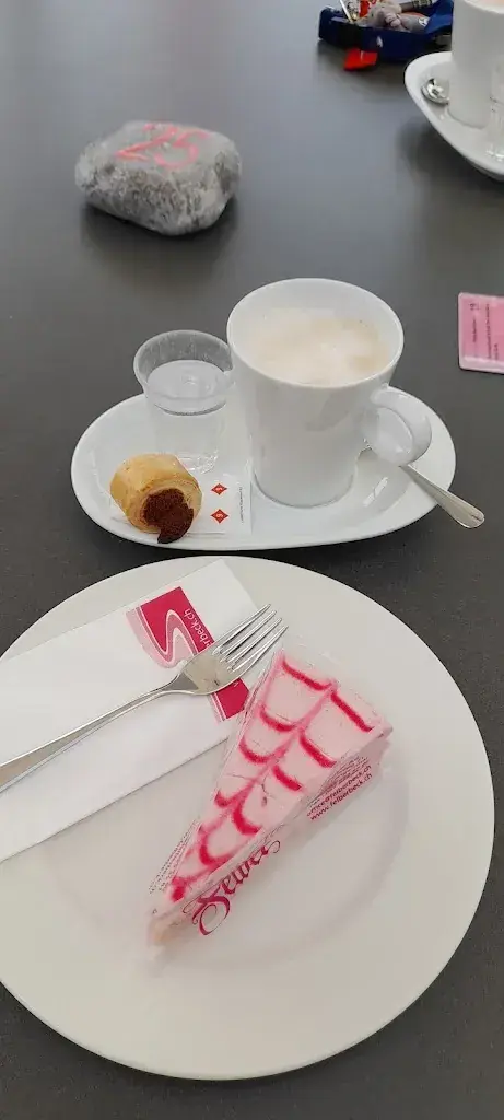 Annegret Gerzner_Felber_Madiswil_review