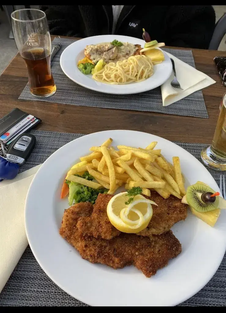 Tobias R._Restaurant Kreuz Pintli_Rubigen_review