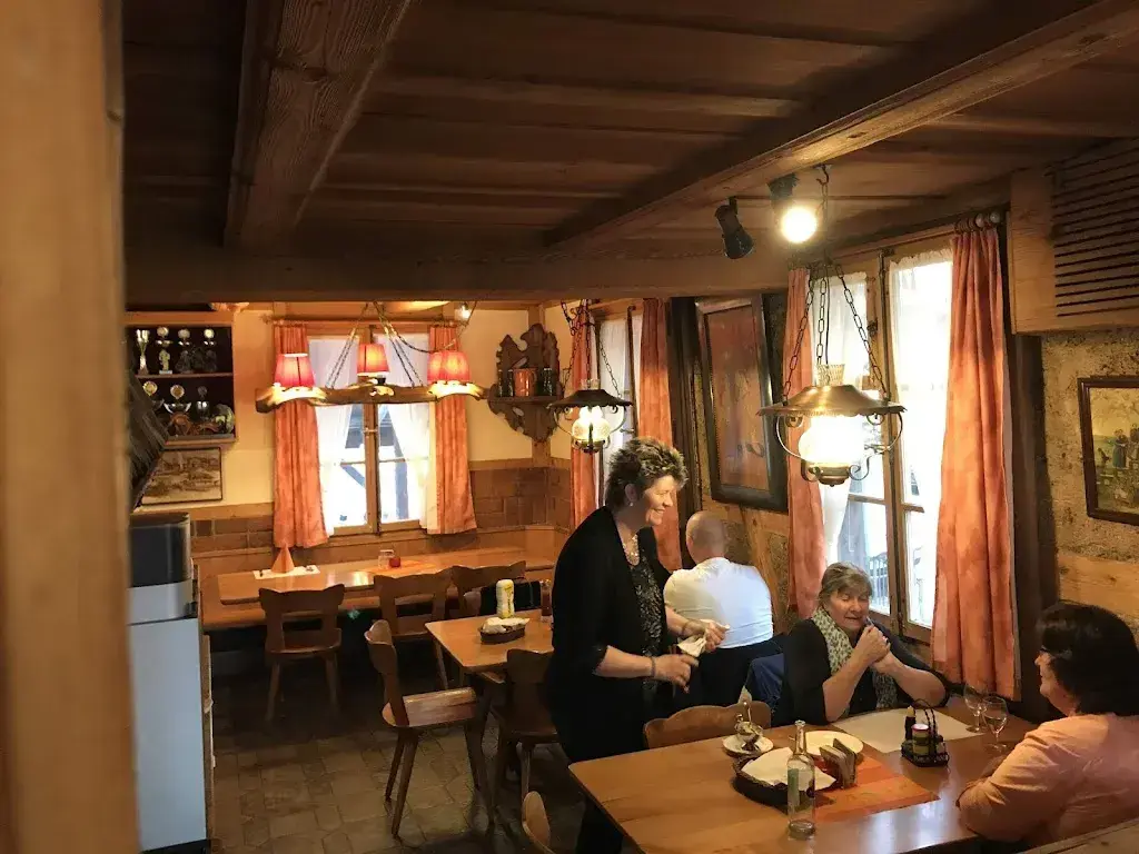 Garett Lee_Gasthof zum Schütz GmbH_Oppligen_review