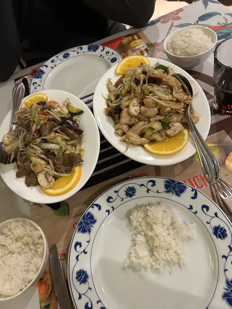 Menu_Lucky Ming_Unterseen_immagine_8