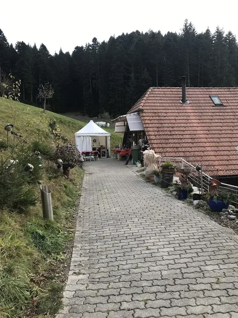 Kurt Beyeler_Waldrand Beizli_Aeschlen_review