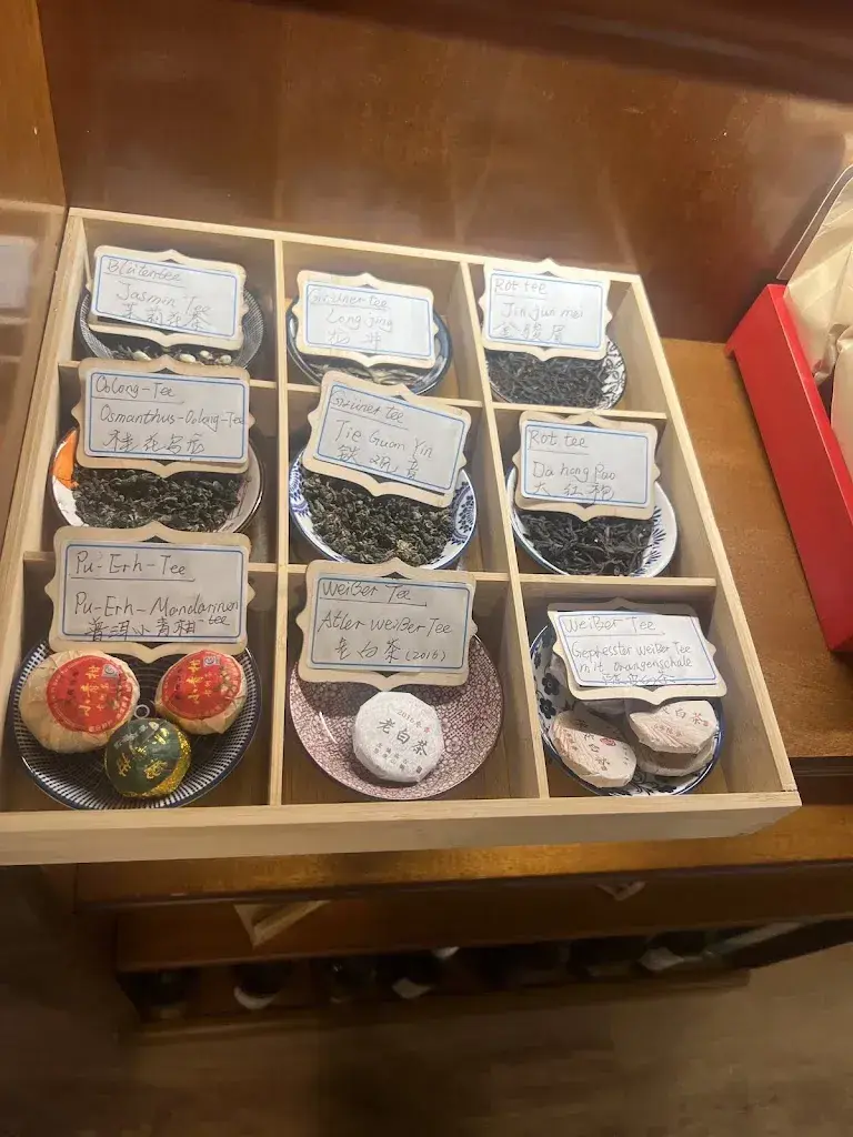 ying wan_HE ChinaRestaurant Traube_Münsingen_review