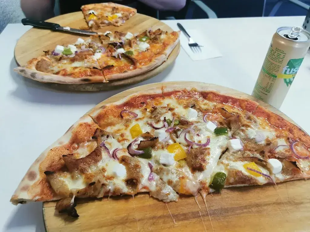 Menu_Pizzeria Adler_Tägertschi_image_8