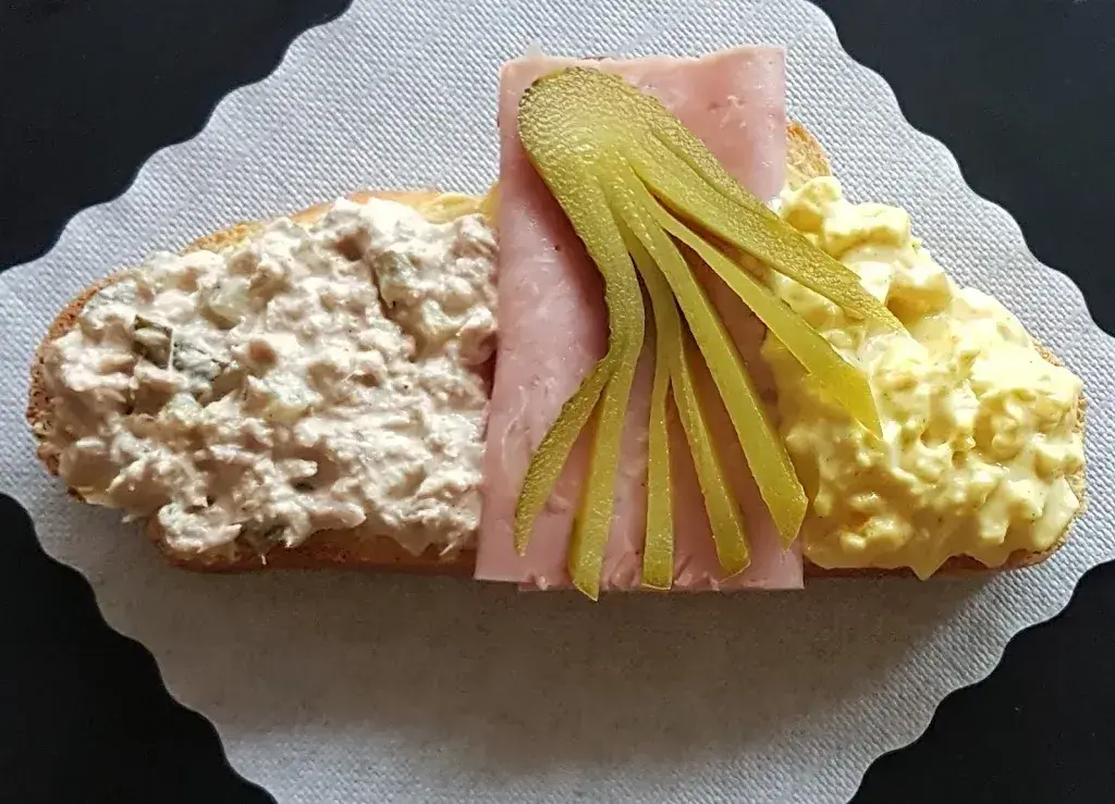 Menu_Falkeflueh-Stube_Oberdiessbach_immagine_2