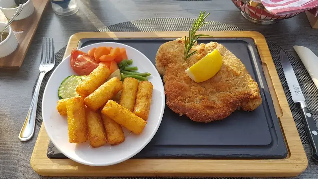 Patrick Michel Roth_Gasthof zu den Alpen_Eriswil_avis