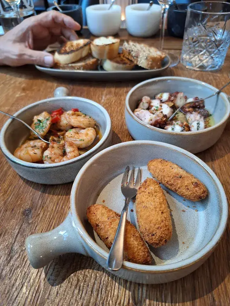 Simple Tapas Bar restaurant à Wallisellen