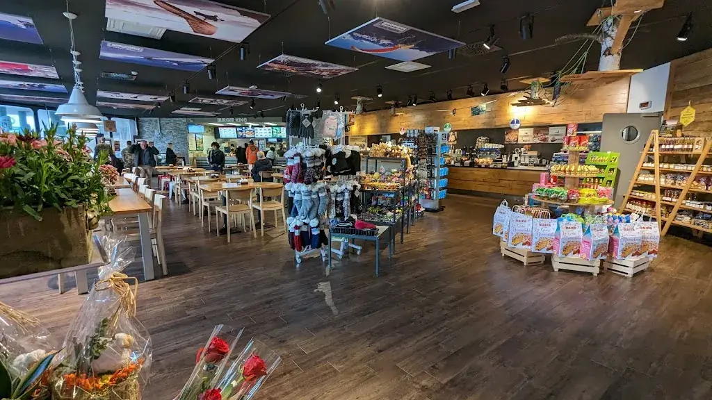 Sunethra Krishnaraj_Autogrill Raststätte Münsingen Ost_Münsingen_review