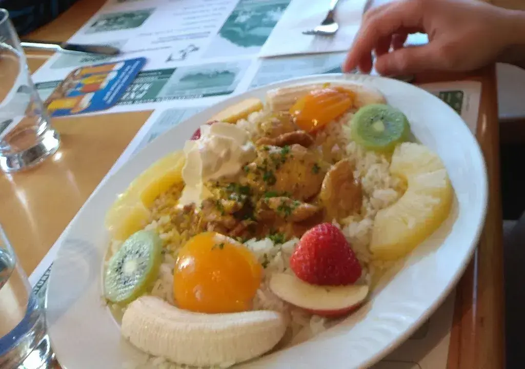 Antonio Castellon_Gasthof Kreuz_Gümmenen_review