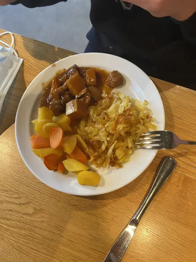 Keira Noll_Coop Restaurant Belp_Belp_review