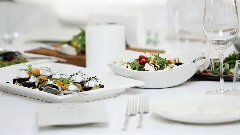 Cheval blanc_Bulle_slider_image_2