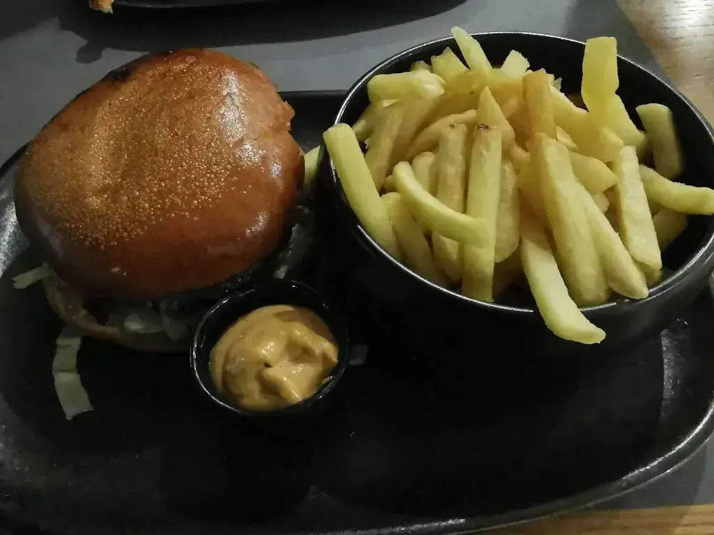 Renasan Karunakaran_Boom_Adliswil_avis