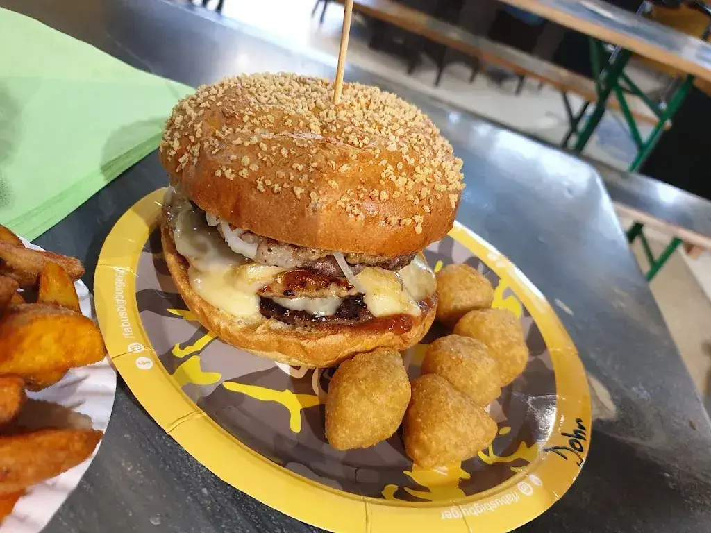 Menu_Fäbusbigburger_Rubigen_image_8