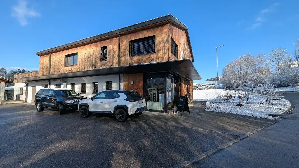 M T_Rubigenhof fish farming AG_Rubigen_review