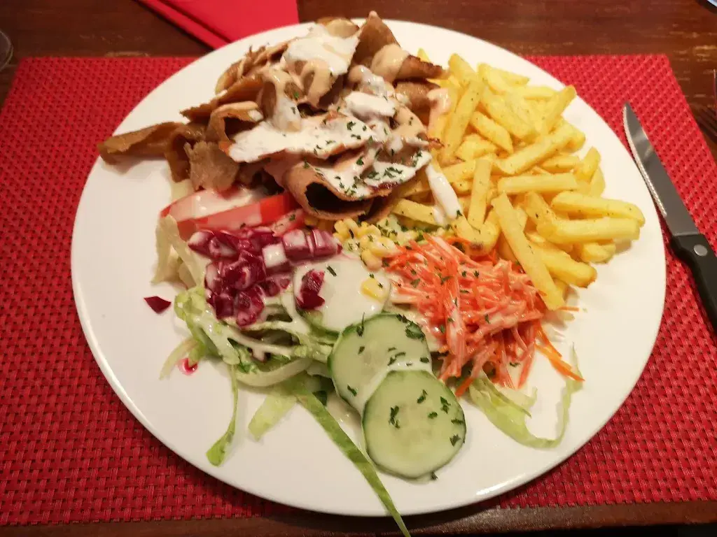 Ramona Buchs_Restaurant Pizzeria Del Mondo Hirschen_Laupen_review