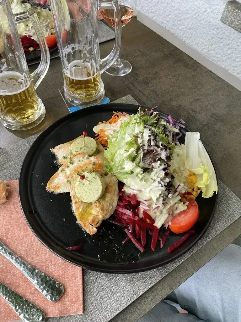 Dr. Jussi_Gasthof Alpenblick Ferenberg_Stettlen_avis