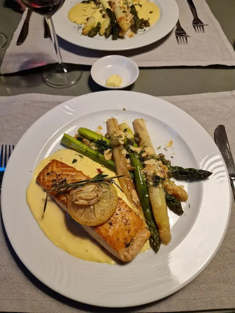 Menu_Café am Kreuzplatz_Laupen_immagine_6