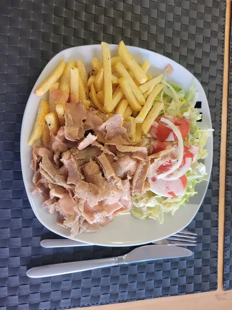 Renée-Claire Ruegsegger_Star Pizzakurier_Kerzers_avis