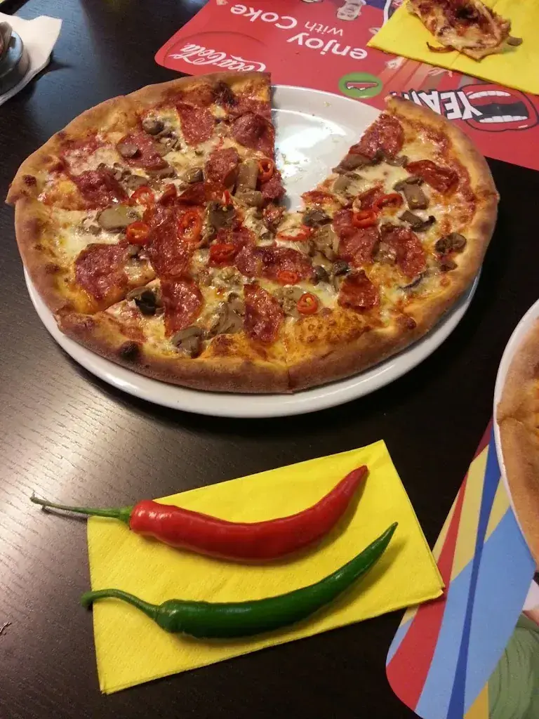 Menu_Paradies Pizza Express_Rüfenacht_image_3