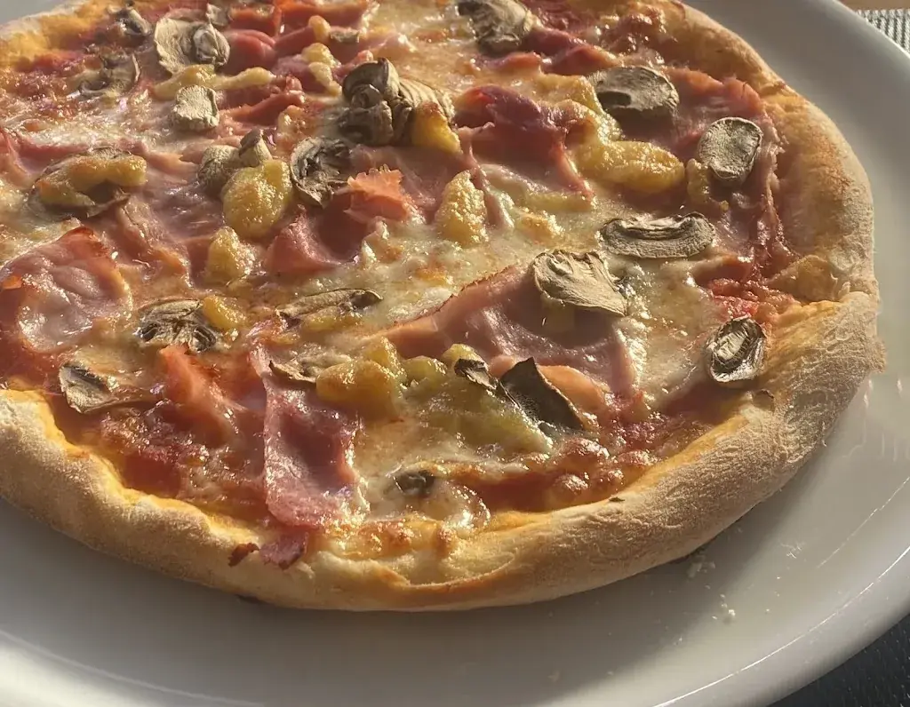 Menu_Restaurant Pizzeria Schwanen Kriechenwil_Kriechenwil_immagine_5