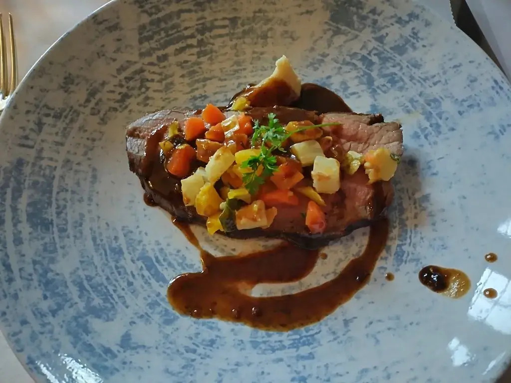 Bernhard Schmid_Restaurant Zum Bauernhof_Ulmiz_review