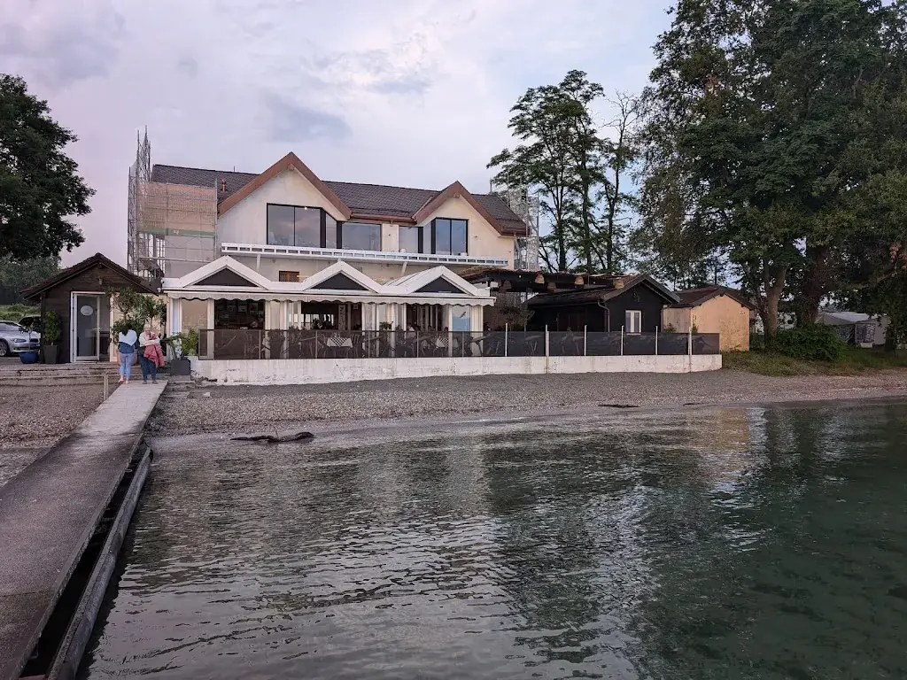 Alan Macaulay_Restaurant la Pêcherie_Allaman_avis