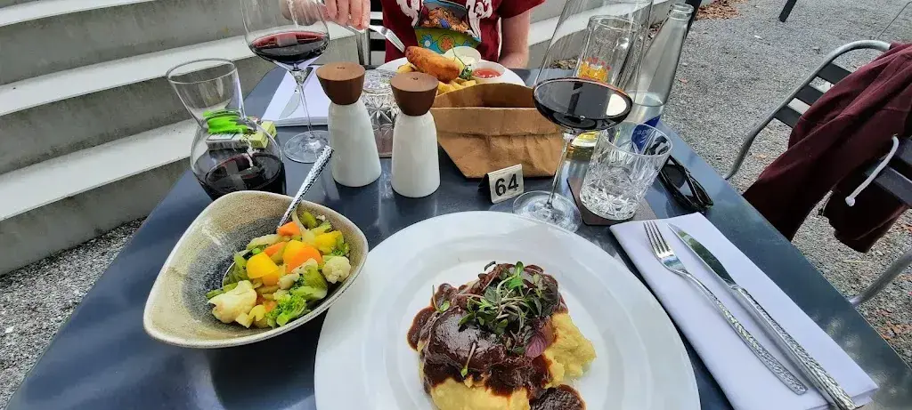 Oiseau rouge_Restaurant Löwengarten_Rorschach_review