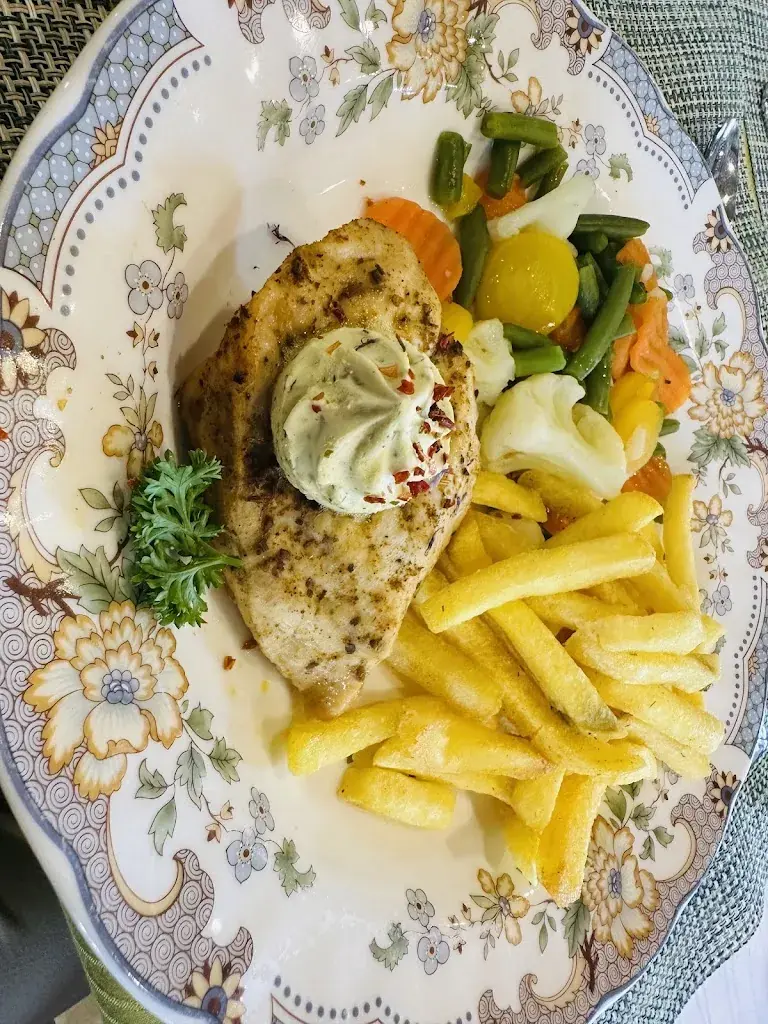 Menu_Restaurant Pizzeria Post_Zweisimmen_immagine_7