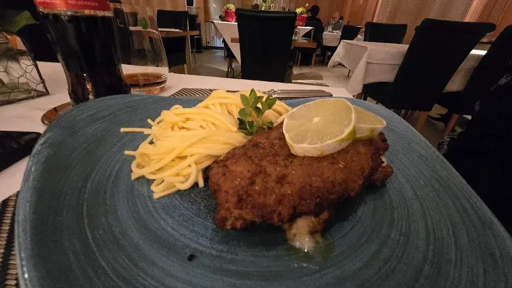 Uros Seselj_Basilicum_Bottmingen_review