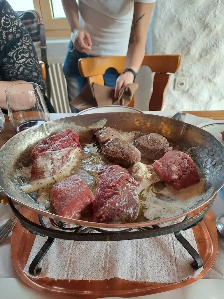 Menu_Restaurant l'Etrier d'Argent_Corcelles_image_2