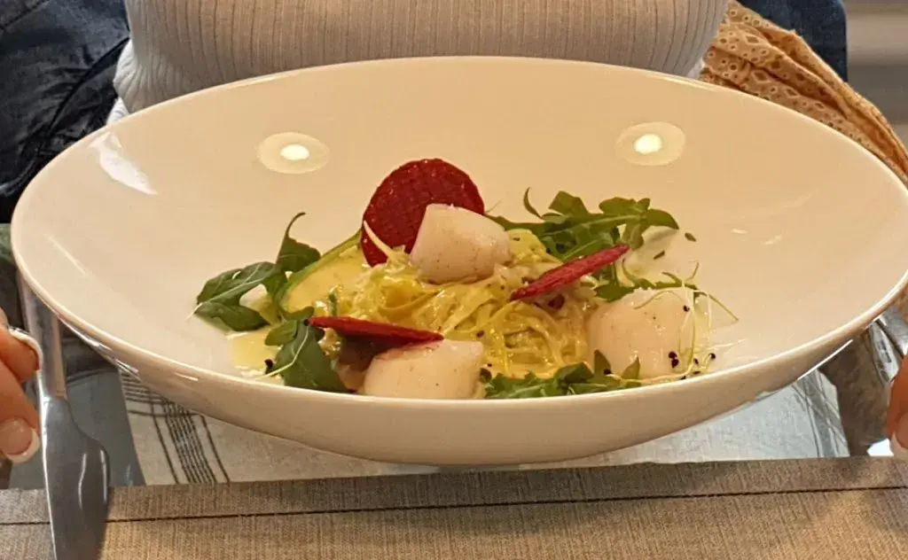 Menü_Restaurant Les Deux Tours (Restaurant du personnel de Tornos)_Moutier_Bild_6