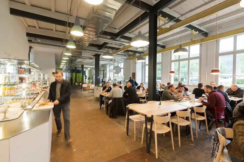 Restaurant Les Deux Tours (Restaurant du personnel de Tornos) restaurant à Moutier