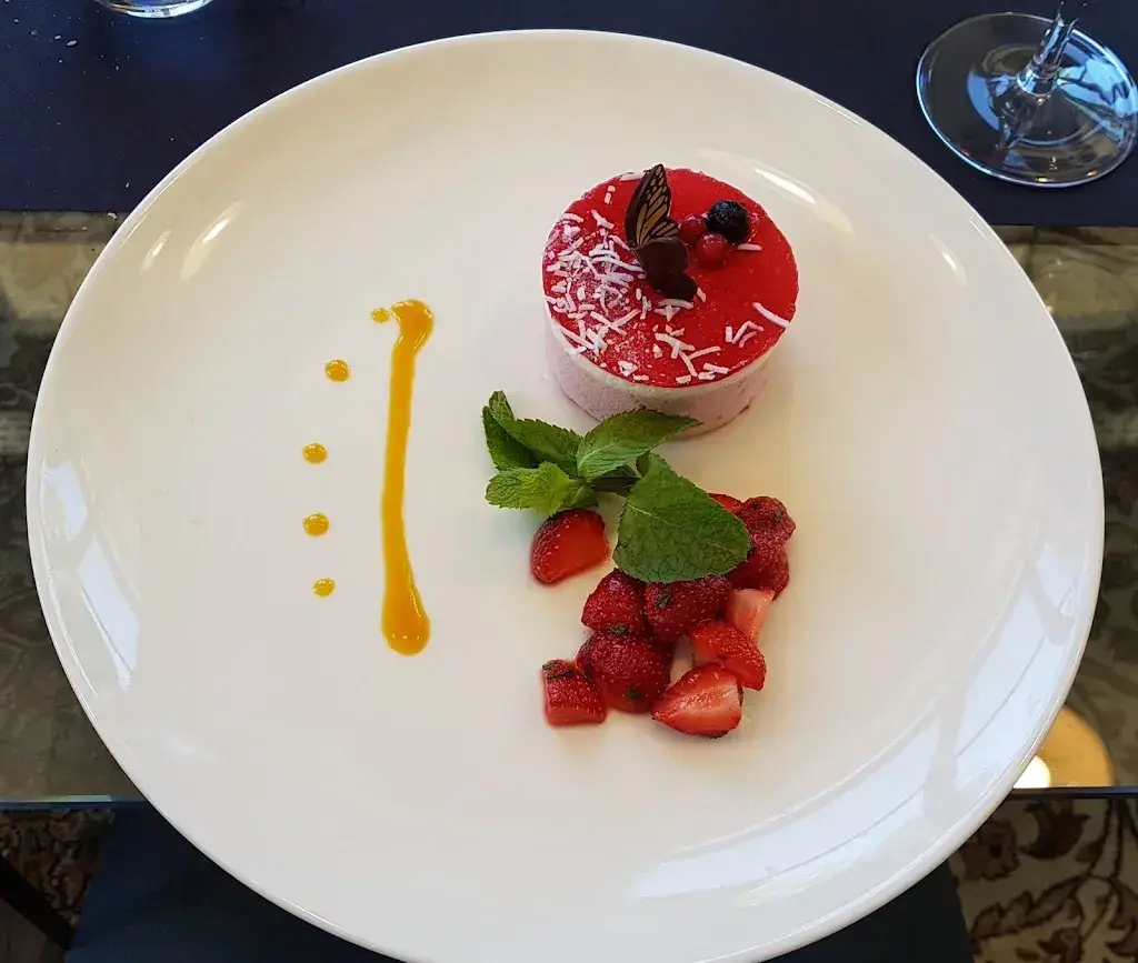 Restaurant Les Deux Tours (Restaurant du personnel de Tornos)_Moutier_slider_image_2