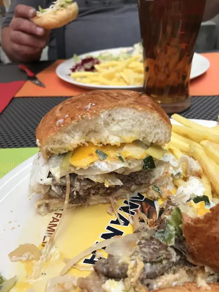 Menu_Burger Bar Chez Claudy Rumo_Moutier_image_2