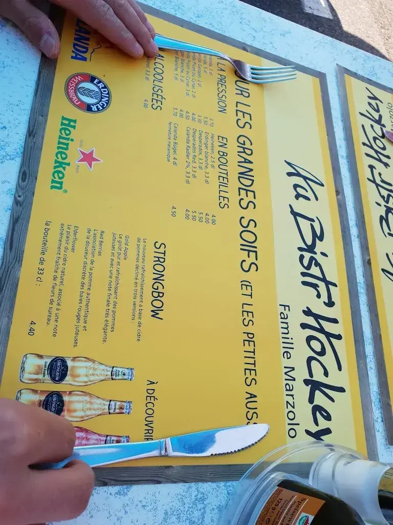 Arne Vanhoof_Bistr'Hockey (restaurant de la patinoire)_Delémont_review