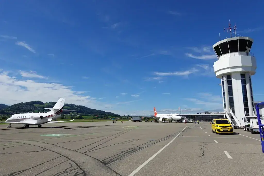 Bern Airport_Belp_slider_image_2