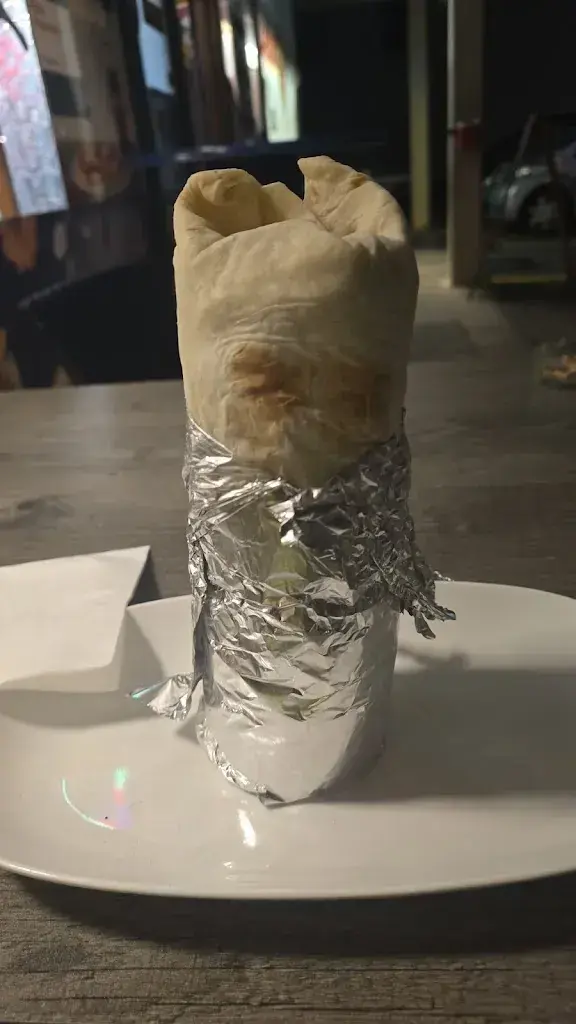 Mirko V. (BLADE DOGO TARANTINO)_Mister King's Pizzeria_Wynau_avis