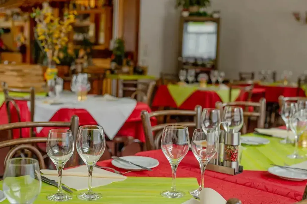 Buffet de la Gare_Château-d’Œx_slider_image_1