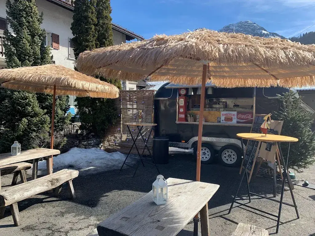 Burger Station_Château-d’Œx_slider_image_1