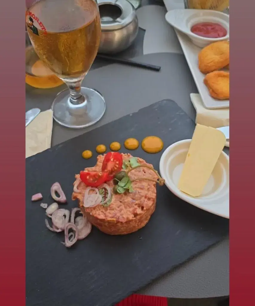 Slavica Jevtic_Sauvage Café & Bistro_Aegerten_review